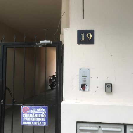 Apartman Kristina Free Parking Novi Sad Exterior foto