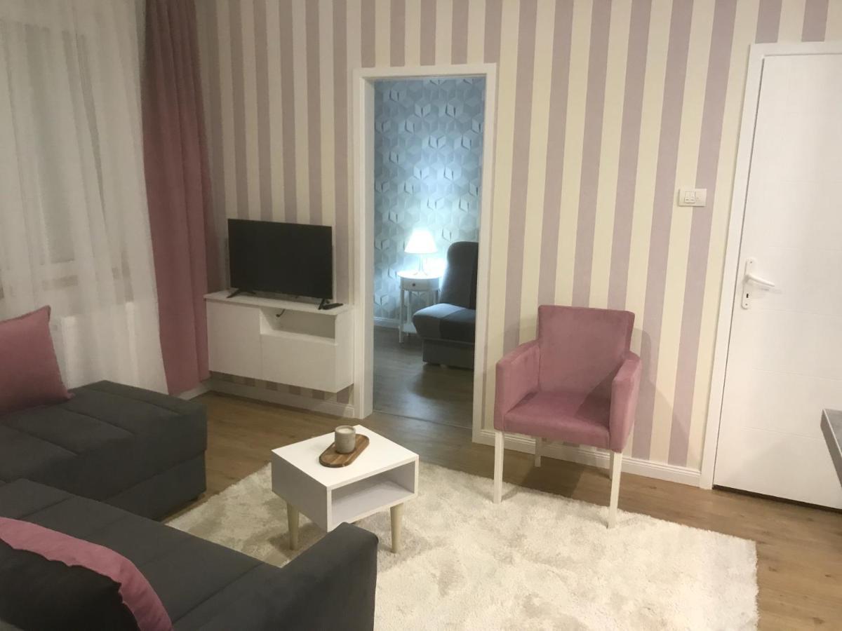 Apartman Kristina Free Parking Novi Sad Exterior foto