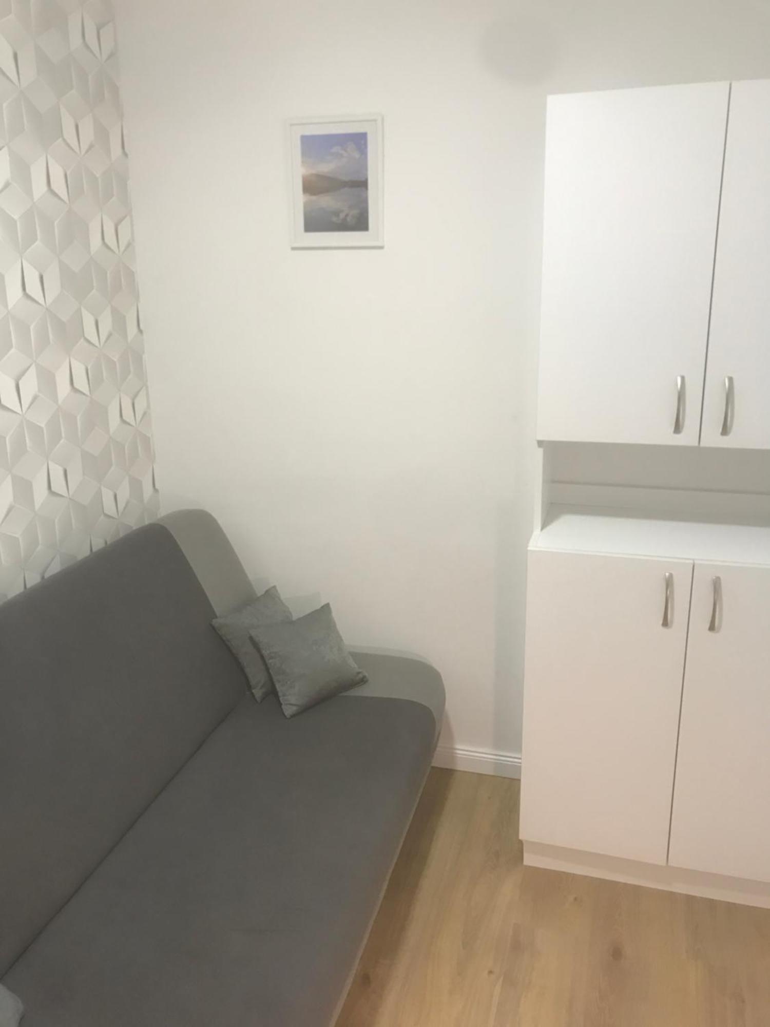 Apartman Kristina Free Parking Novi Sad Exterior foto